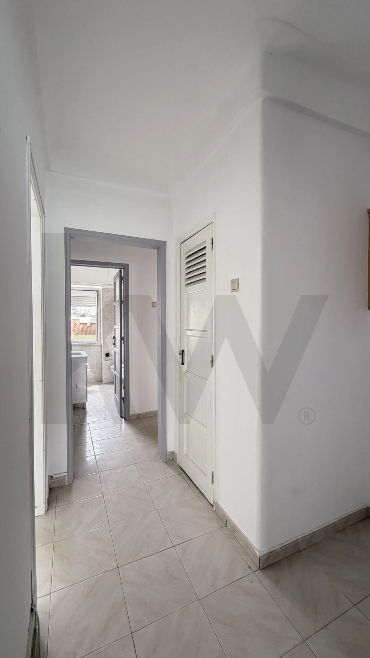 Apartamento T2 para Venda em Venteira Foto 25