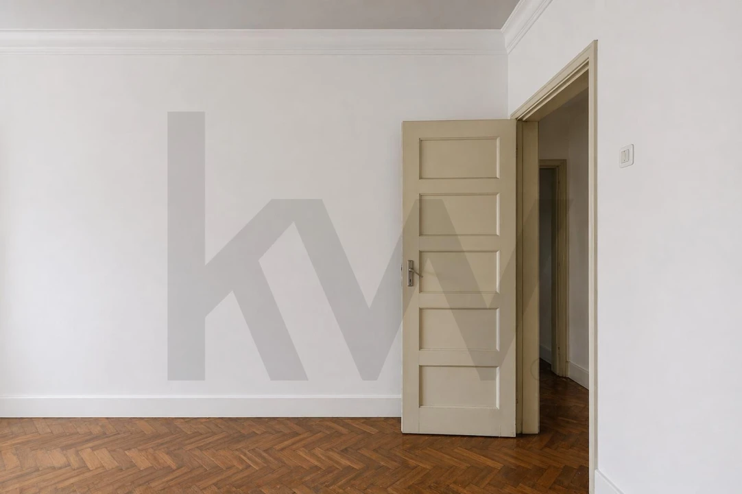 Apartamento para Venda em Alvalade Foto 11