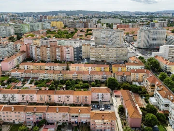 Apartamento para Venda em Alvalade
