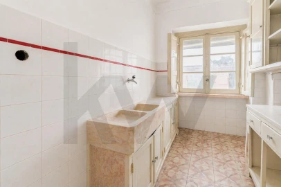 Apartamento para Venda em Alvalade