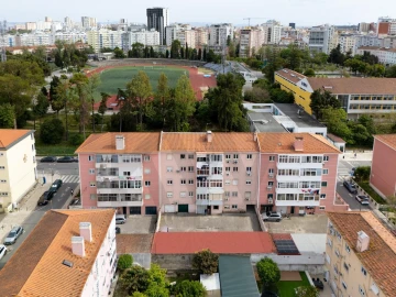 Apartamento para Venda em Alvalade
