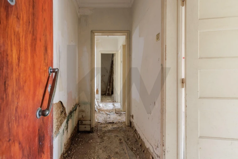 Apartamento para Venda em Alvalade Foto 4