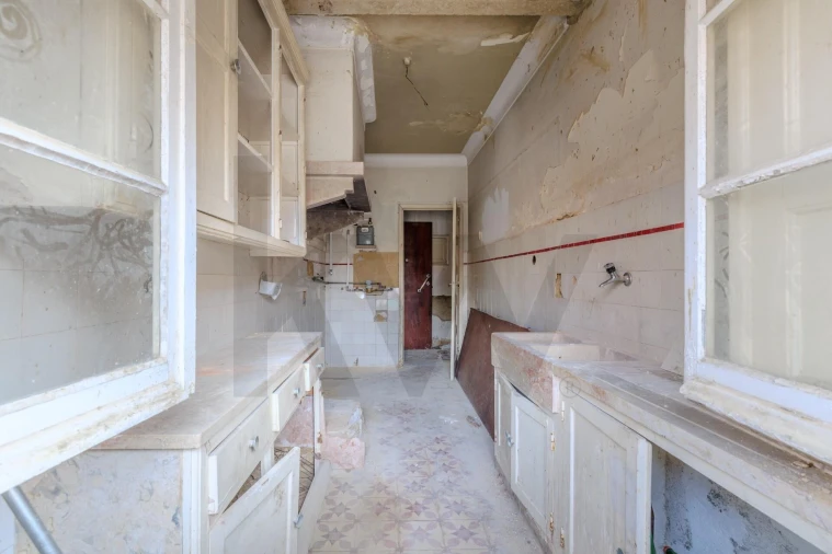 Apartamento para Venda em Alvalade Foto 31