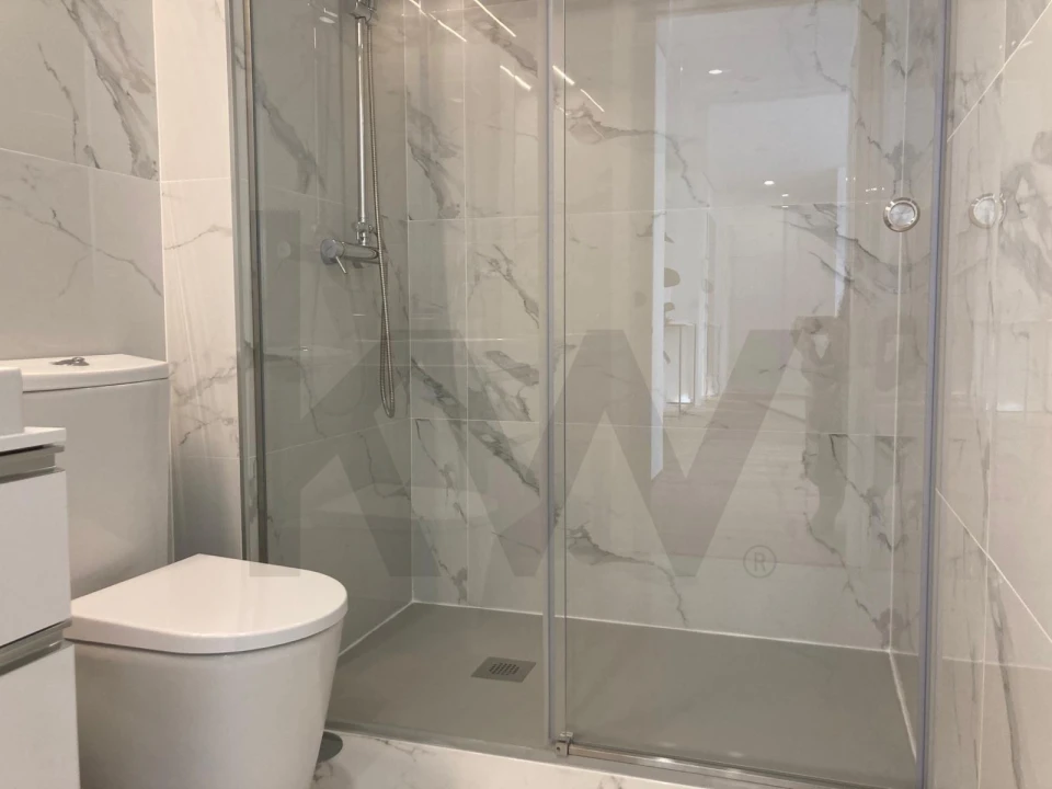 Apartamento T1 para Arrendamento em Bonfim Foto 5