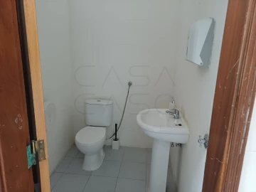 Loja para Arrendamento em Seixal, Arrentela e Aldeia de Paio Pires