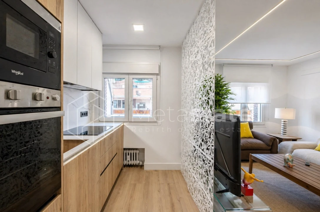 Apartamento T2 para Venda em Benfica Foto 7