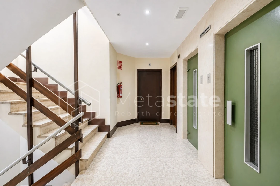 Apartamento T2 para Venda em Benfica Foto 11