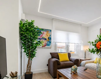 Apartamento T2 para Venda em Benfica