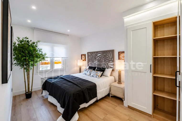 Apartamento T2 para Venda em Benfica Foto 8
