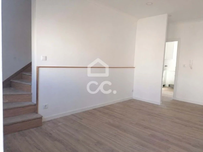 Moradia T2 para Venda em Bombarral e Vale Covo Foto 2