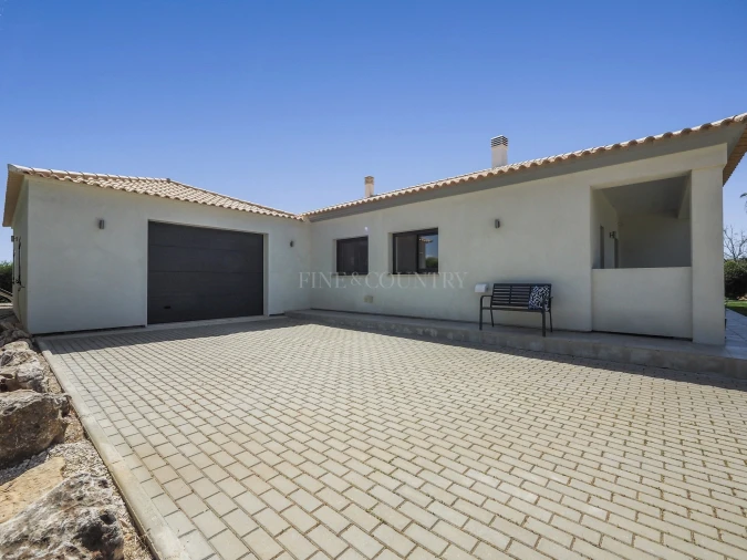 Moradia T4 para Venda em Silves Foto 32