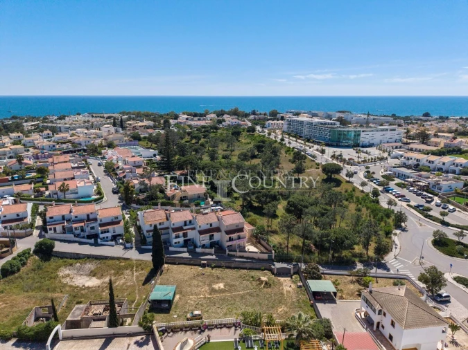 Moradia T3 para Venda em Albufeira e Olhos de Água Foto 36