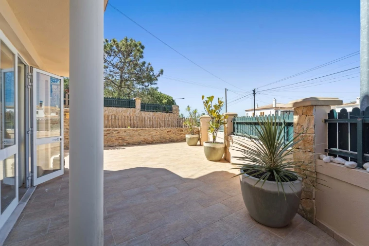 Moradia T3 para Venda em Albufeira e Olhos de Água Foto 18
