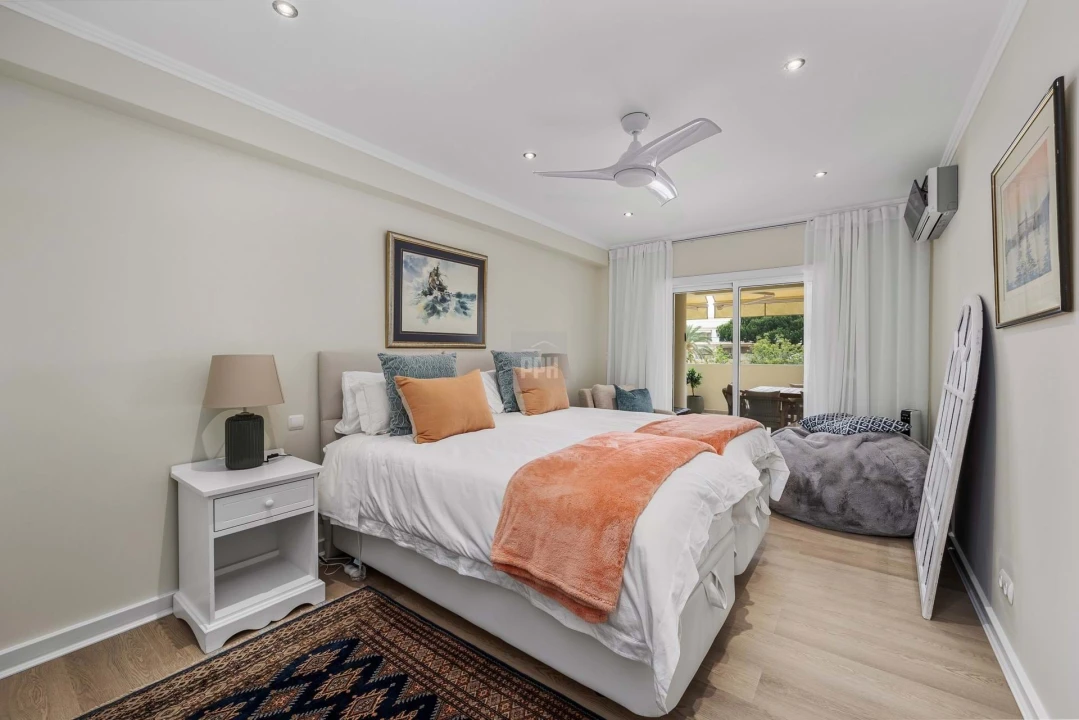 Apartamento T3 para Venda em Quarteira Foto 13