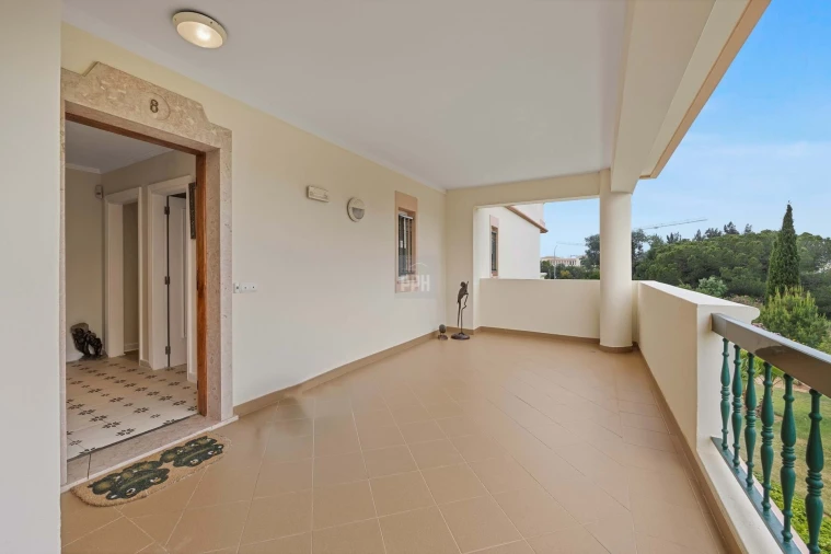 Apartamento T3 para Venda em Quarteira Foto 15