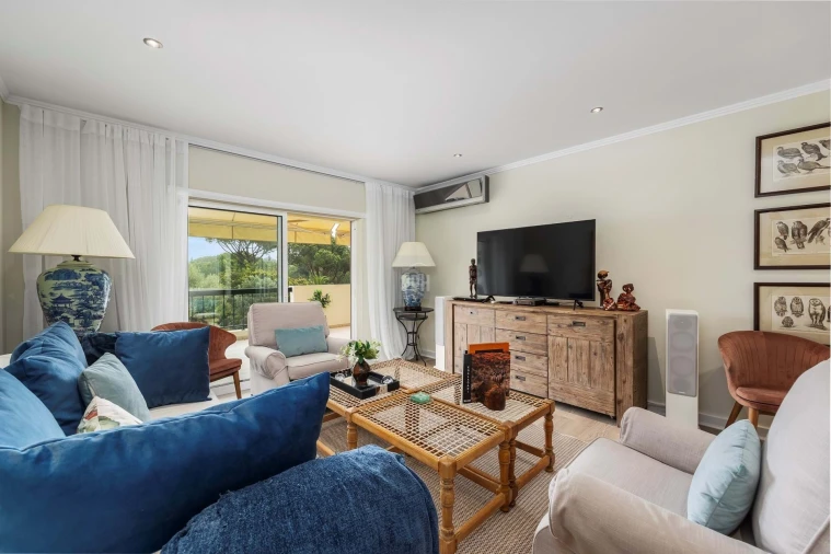 Apartamento T3 para Venda em Quarteira Foto 20