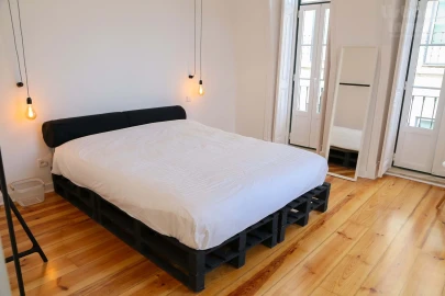 Apartamento T2 para Arrendamento em Misericórdia