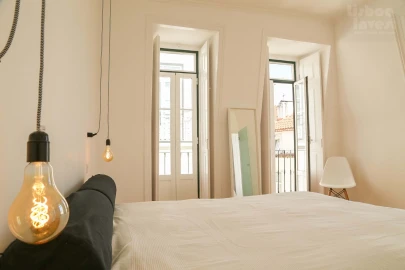 Apartamento T2 para Arrendamento em Misericórdia