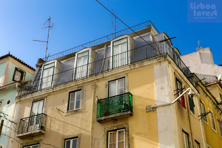 Apartamento T2 para Arrendamento em Misericórdia Foto 13