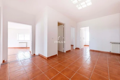 Moradia T3 para Venda em Nadadouro