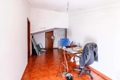 Moradia T4 para Venda em Arranho