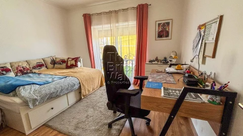Moradia T4 para Venda em Arranho