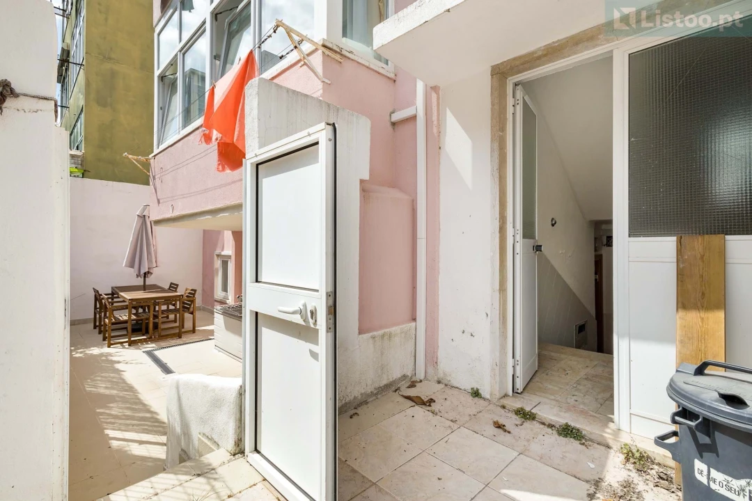 Apartamento T2 para Venda em Algés, Linda-A-Velha e Cruz Quebrada-Dafundo Foto 22