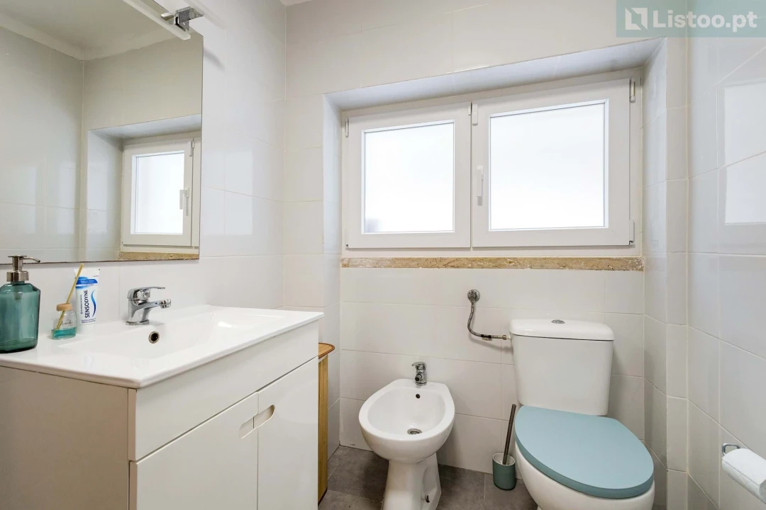 Apartamento T2 para Venda em Algés, Linda-A-Velha e Cruz Quebrada-Dafundo Foto 20
