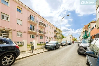 Apartamento T2 para Venda em Algés, Linda-A-Velha e Cruz Quebrada-Dafundo