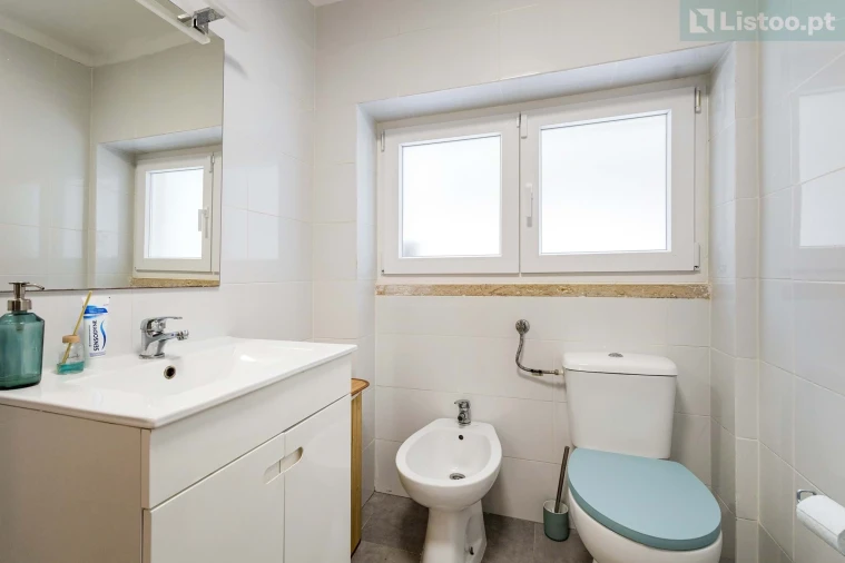Apartamento T2 para Venda em Algés, Linda-A-Velha e Cruz Quebrada-Dafundo Foto 20