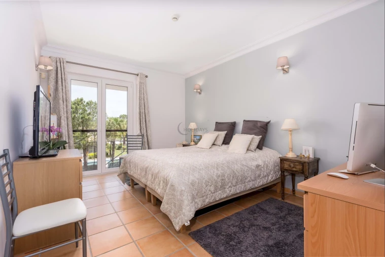 Apartamento T2 para Venda em Quarteira Foto 18