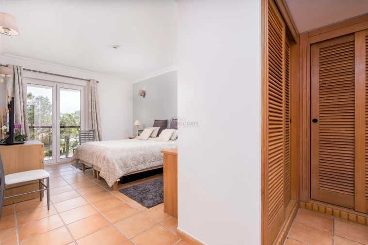 Apartamento T2 para Venda em Quarteira Foto 17