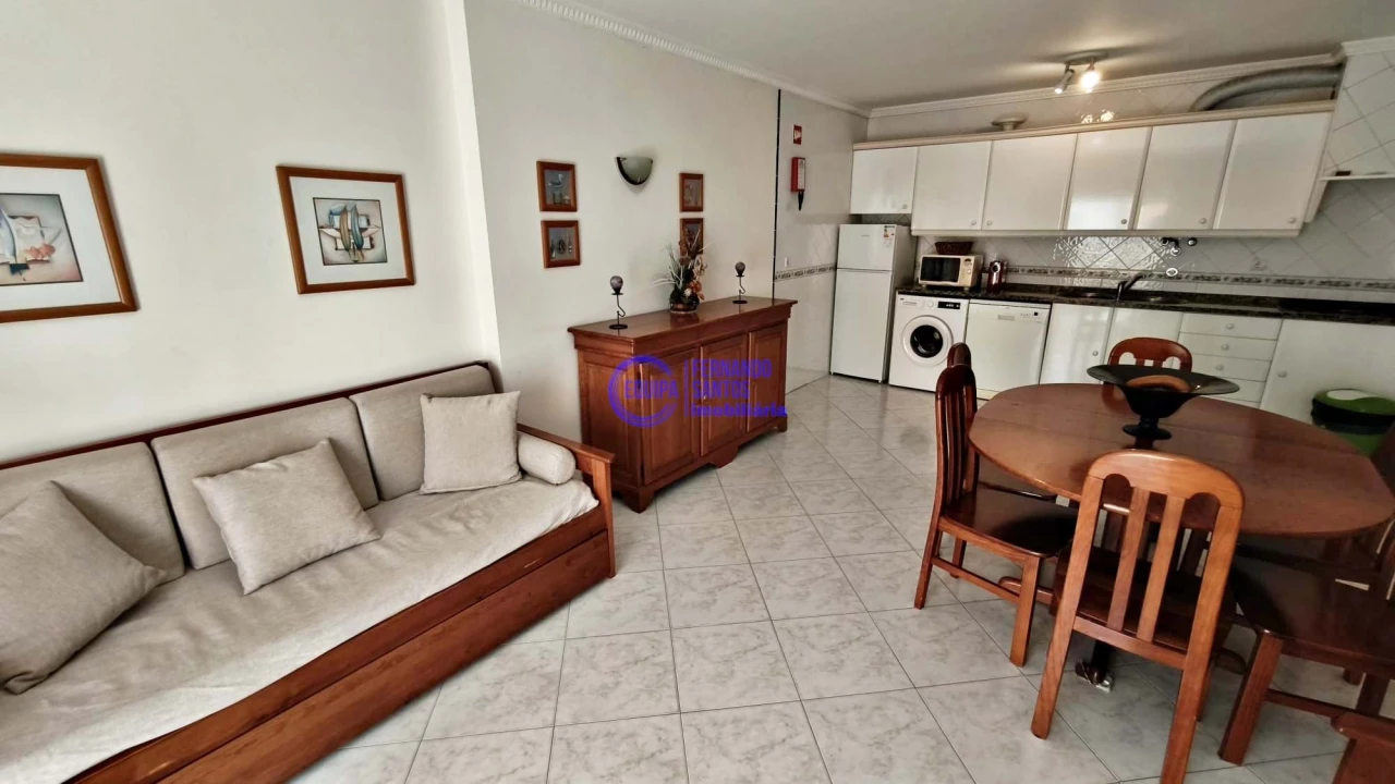 Apartamento T2 para Venda em Armação de Pera Foto 4