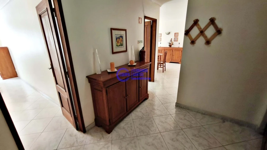 Apartamento T2 para Venda em Armação de Pera Foto 7