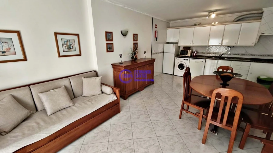 Apartamento T2 para Venda em Armação de Pera Foto 4