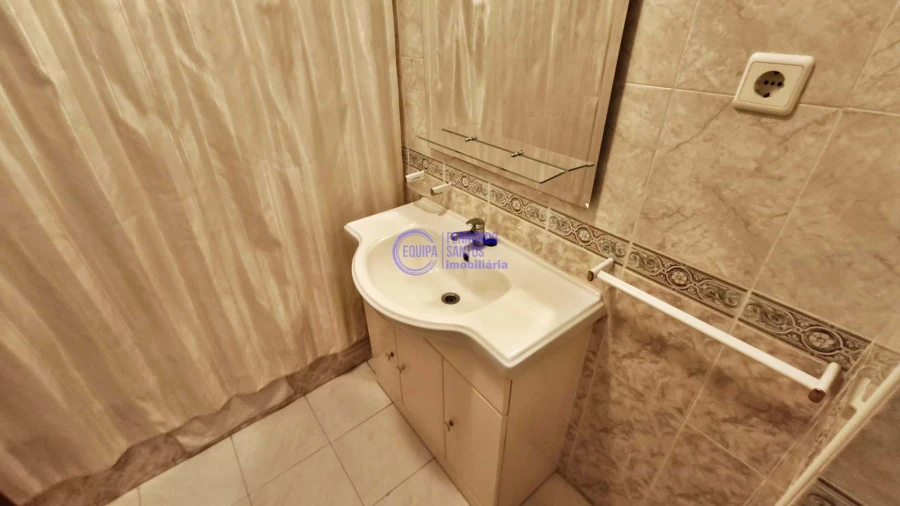 Apartamento T2 para Venda em Armação de Pera Foto 11