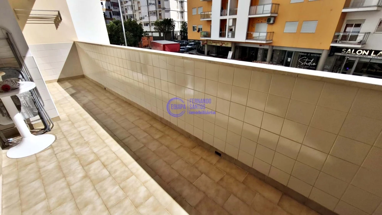 Apartamento T2 para Venda em Armação de Pera Foto 6