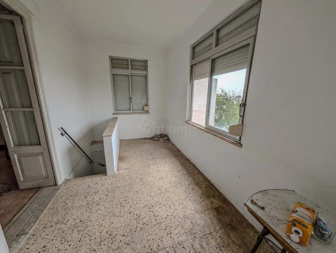 Moradia T4 para Venda em Ramada e Caneças Foto 25
