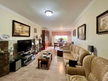 Apartamento T3 para Venda em São Domingos de Rana