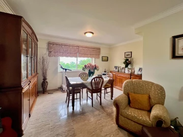 Apartamento T3 para Venda em São Domingos de Rana