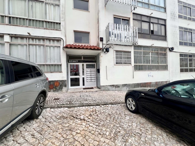 Apartamento T3 para Venda em São Domingos de Rana Foto 20
