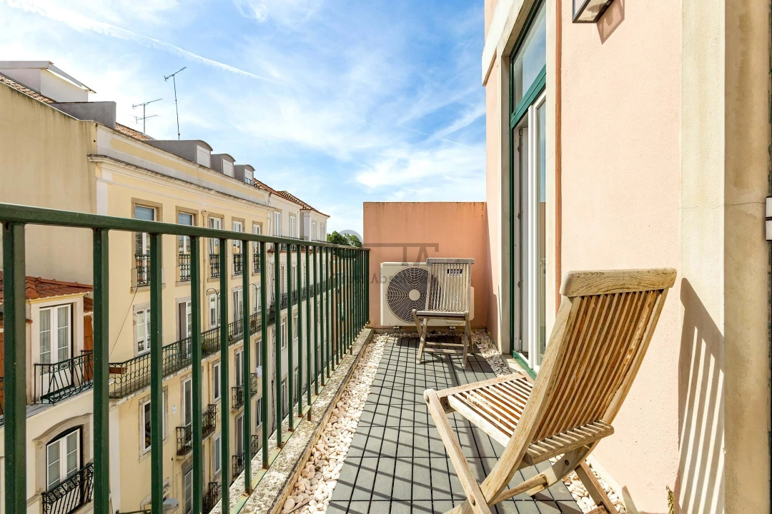 Apartamento T2 para Venda em Santo António Foto 15