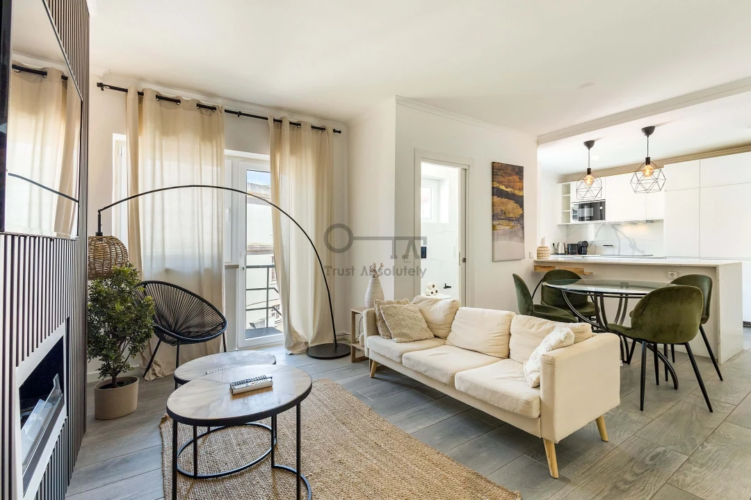 Apartamento T2 para Venda em Santo António Foto 1