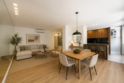Apartamento T4 para Venda em Cedofeita, Santo Ildefonso, Sé, Miragaia, São Nicolau e Vitória