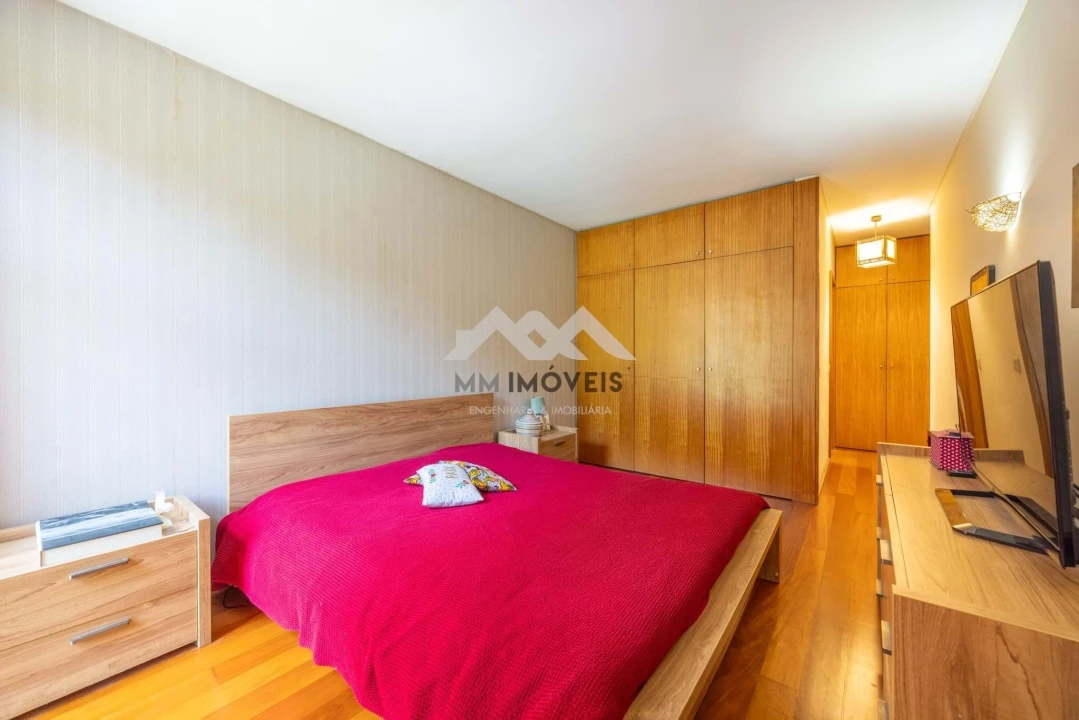 Apartamento T2 para Venda em Milheiros Foto 22