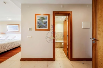 Apartamento T1 para Venda em Estômbar e Parchal