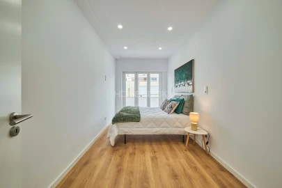 Apartamento T3 para Venda em Benfica