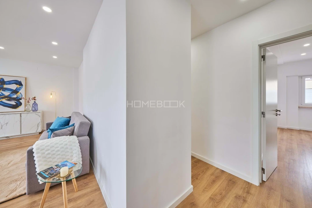 Apartamento T3 para Venda em Benfica Foto 2