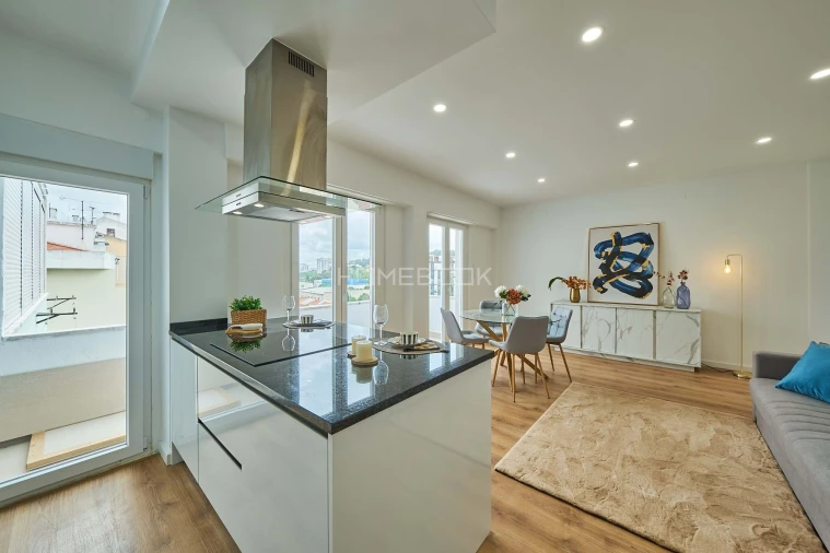 Apartamento T3 para Venda em Benfica Foto 6