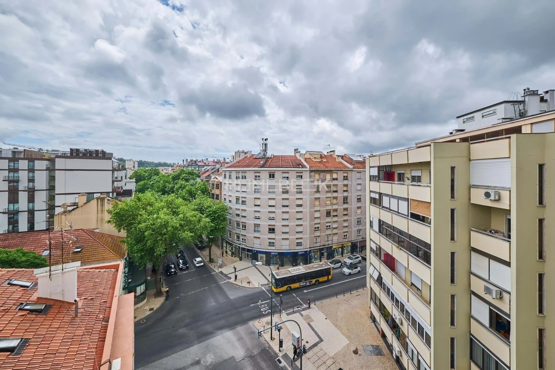 Apartamento T3 para Venda em Benfica Foto 21